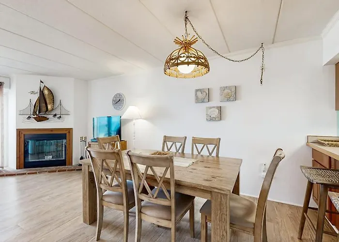 Purnell House 402 Holiday home
